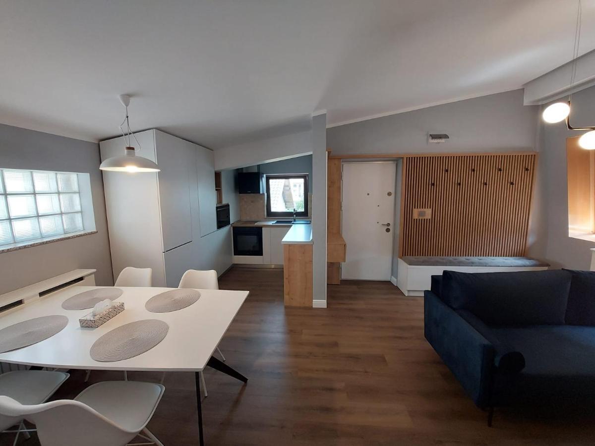 Lovely Apartment Ioana Târgu Neamț Zewnętrze zdjęcie