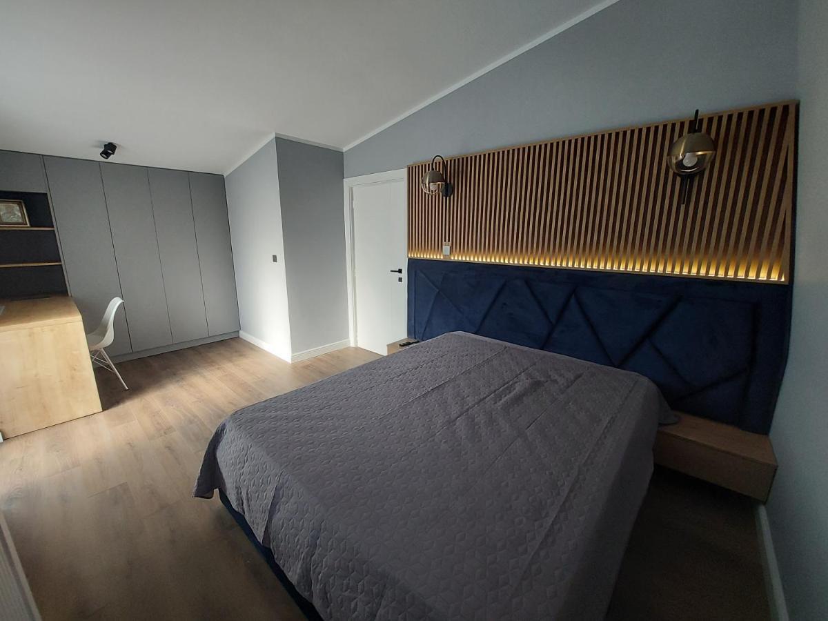 Lovely Apartment Ioana Târgu Neamț Zewnętrze zdjęcie